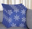 Set Of 4 18" Christmas Snowflakes Throw Pillow Cover In Blue